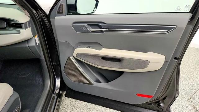 2024 Kia EV9 Land