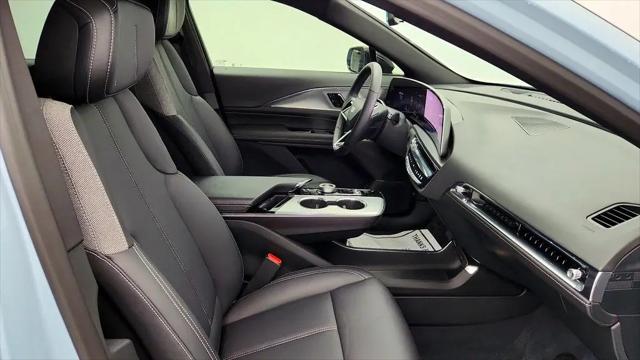2024 Cadillac iQ Tech w/1SA