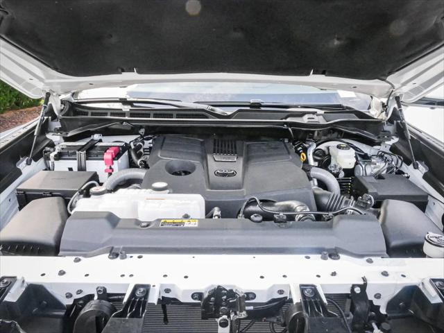2026 Toyota Tundra Platinum CrewMax 5.5' Bed