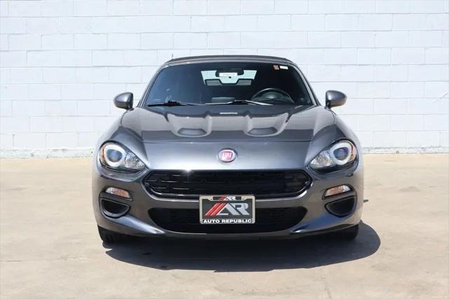 2017 Fiat 124 Spider Classica