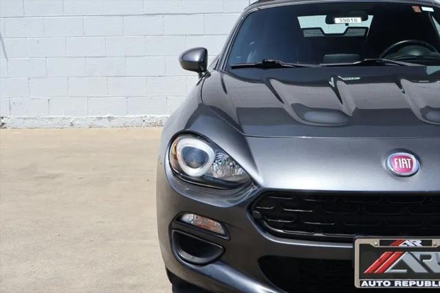 2017 Fiat 124 Spider Classica