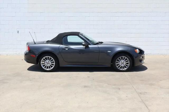 2017 Fiat 124 Spider Classica