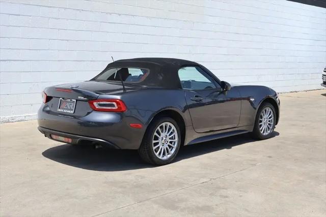 2017 Fiat 124 Spider Classica