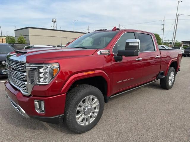 2022 GMC Sierra 2500HD 4WD Crew Cab Standard Bed Denali