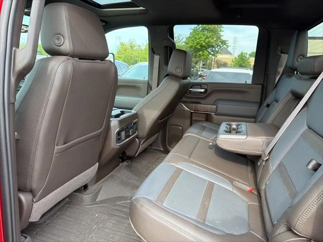 2022 GMC Sierra 2500HD 4WD Crew Cab Standard Bed Denali