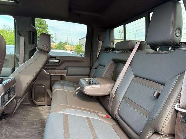 2022 GMC Sierra 2500HD 4WD Crew Cab Standard Bed Denali