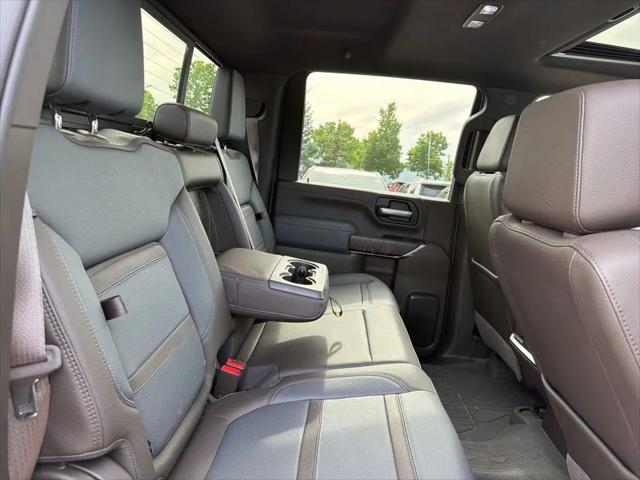 2022 GMC Sierra 2500HD 4WD Crew Cab Standard Bed Denali