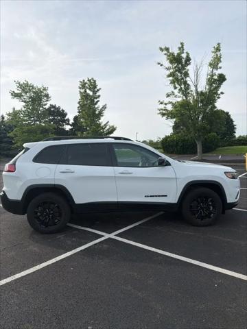 2023 Jeep Cherokee Altitude Lux 4x4