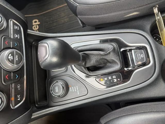 2023 Jeep Cherokee Altitude Lux 4x4