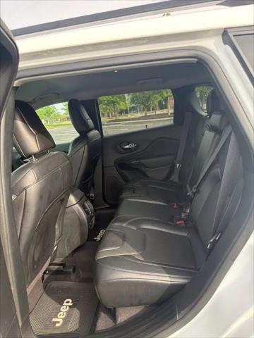 2023 Jeep Cherokee Altitude Lux 4x4