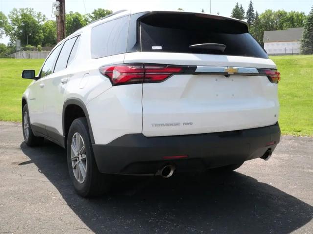 2023 Chevrolet Traverse AWD LT Cloth