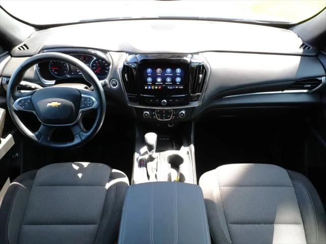 2023 Chevrolet Traverse AWD LT Cloth
