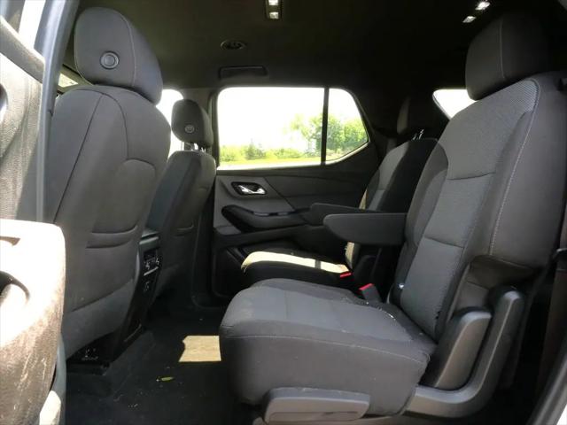 2023 Chevrolet Traverse AWD LT Cloth