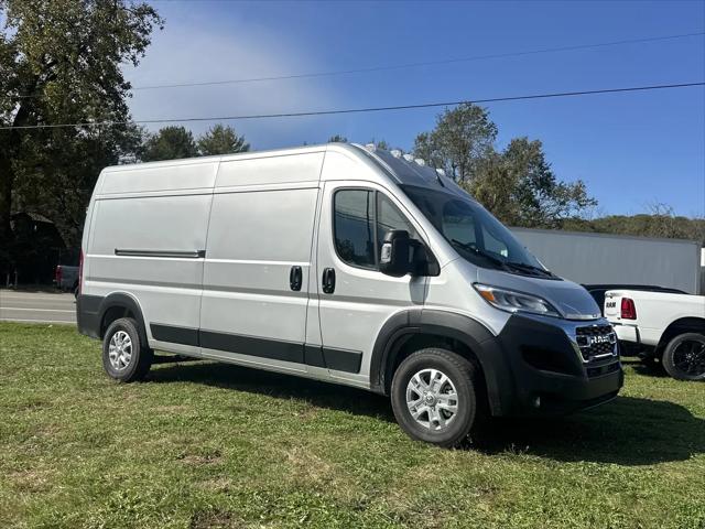 2026 Ram ProMaster 2500 Cargo Van SLT High Roof 159 WB