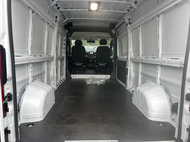 2026 Ram ProMaster 2500 Cargo Van SLT High Roof 159 WB