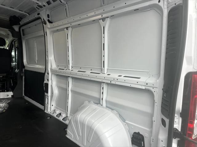2026 Ram ProMaster 2500 Cargo Van SLT High Roof 159 WB
