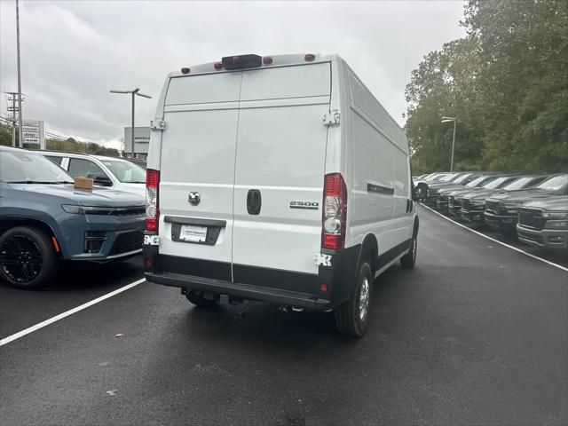 2026 Ram ProMaster 2500 Cargo Van SLT High Roof 159 WB