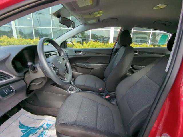 2022 Hyundai Accent SE