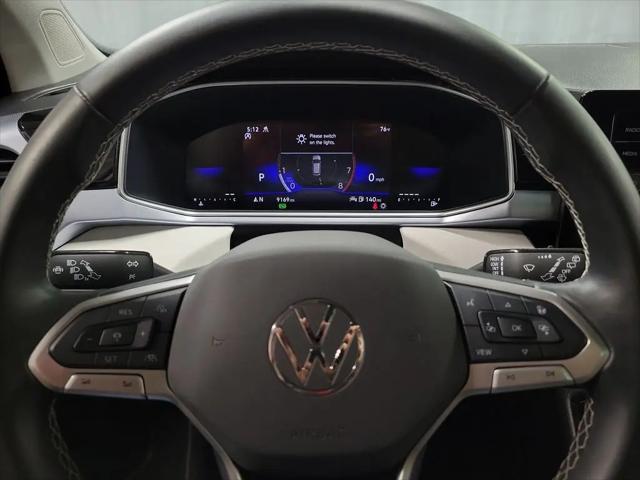 2025 Volkswagen Taos 1.5T SE