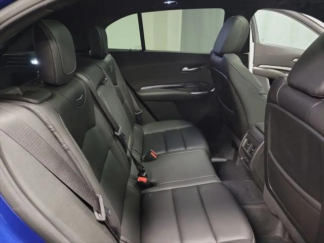 2021 Cadillac XT4 AWD Luxury