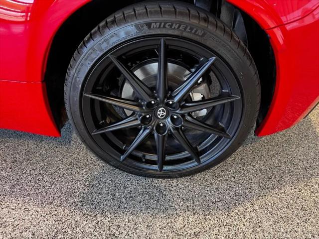 2025 Toyota GR86 Premium