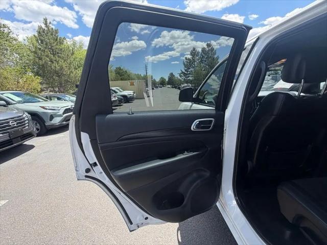 2021 Jeep Grand Cherokee Laredo X 4x4