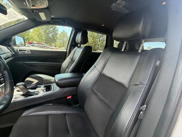 2021 Jeep Grand Cherokee Laredo X 4x4