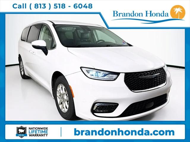 2023 Chrysler Pacifica Touring L for sale in Tampa, FL