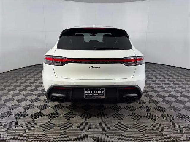 2025 Porsche Macan Macan