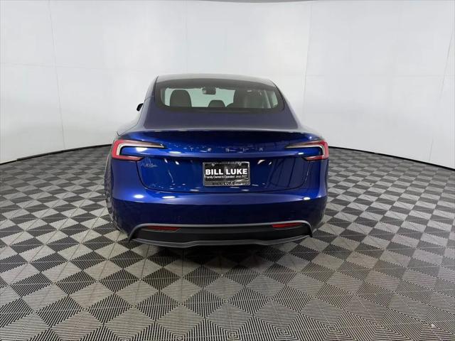2025 Tesla Model 3 Standard Rear-Wheel Drive