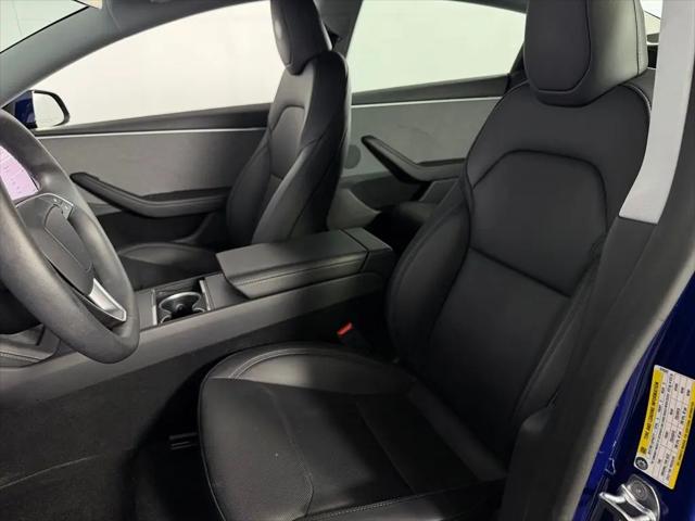 2025 Tesla Model 3 Standard Rear-Wheel Drive