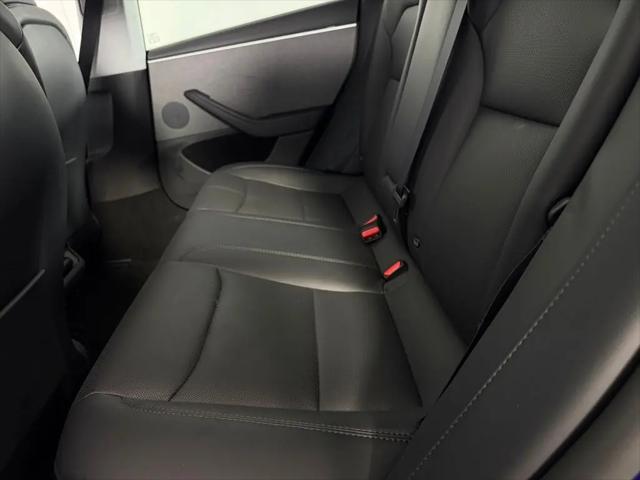 2025 Tesla Model 3 Standard Rear-Wheel Drive