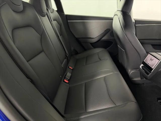 2025 Tesla Model 3 Standard Rear-Wheel Drive