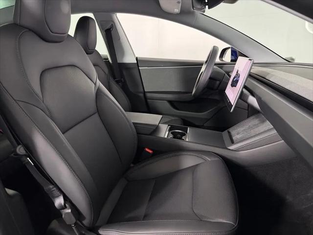 2025 Tesla Model 3 Standard Rear-Wheel Drive