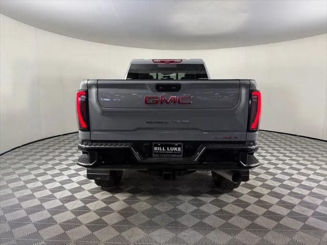 2024 GMC Sierra 2500HD 4WD Crew Cab Standard Bed AT4X