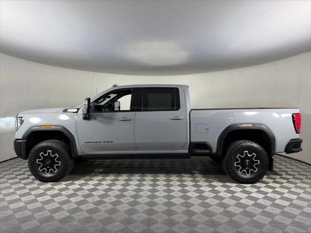 2024 GMC Sierra 2500HD 4WD Crew Cab Standard Bed AT4X