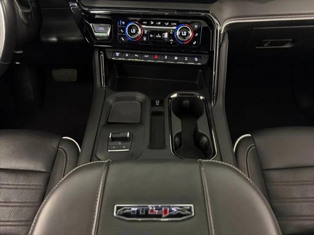 2024 GMC Sierra 2500HD 4WD Crew Cab Standard Bed AT4X