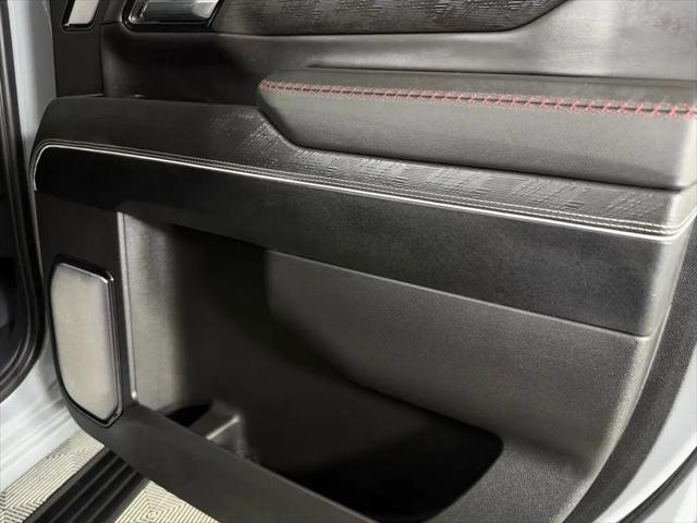 2024 GMC Sierra 2500HD 4WD Crew Cab Standard Bed AT4X