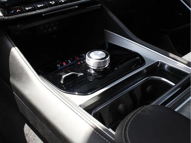 2026 Jeep Grand Wagoneer Limited Altitude 4x4