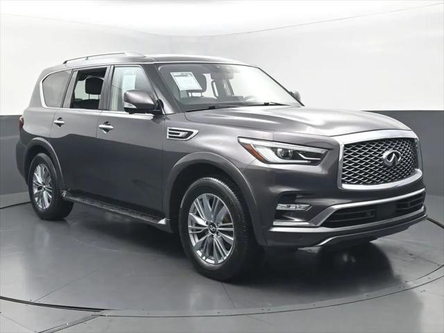 2024 INFINITI QX80 LUXE