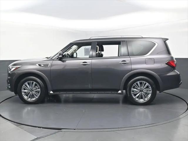 2024 INFINITI QX80 LUXE