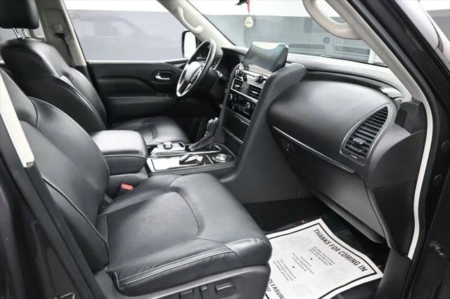 2024 INFINITI QX80 LUXE