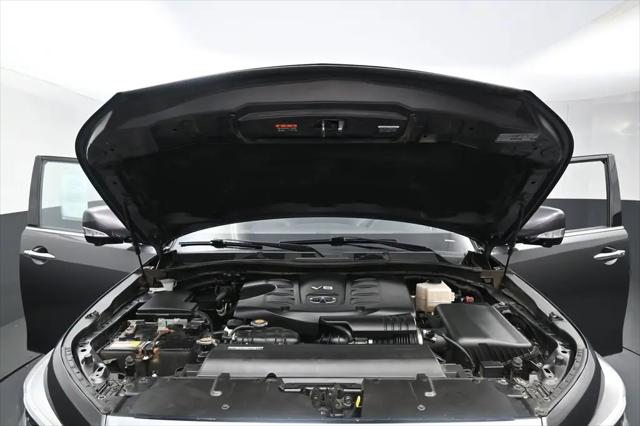 2024 INFINITI QX80 LUXE