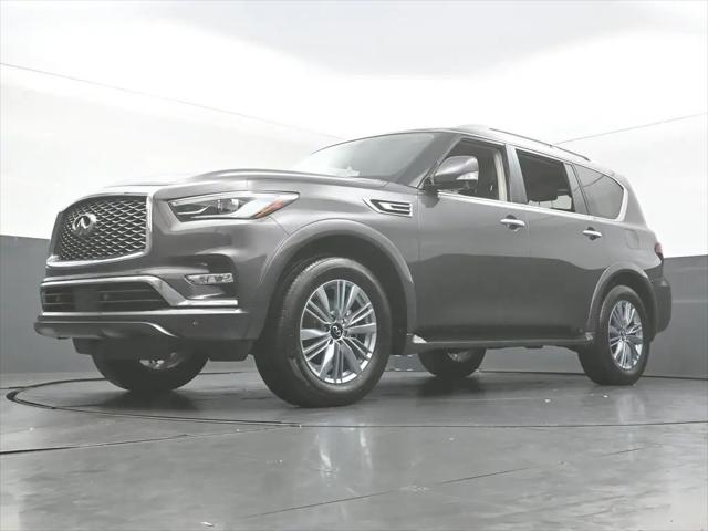 2024 INFINITI QX80 LUXE