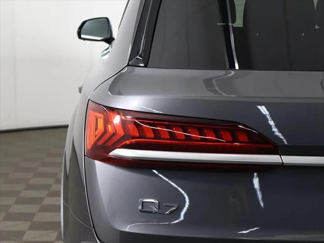 2022 Audi Q7 Premium Plus 45 TFSI quattro Tiptronic