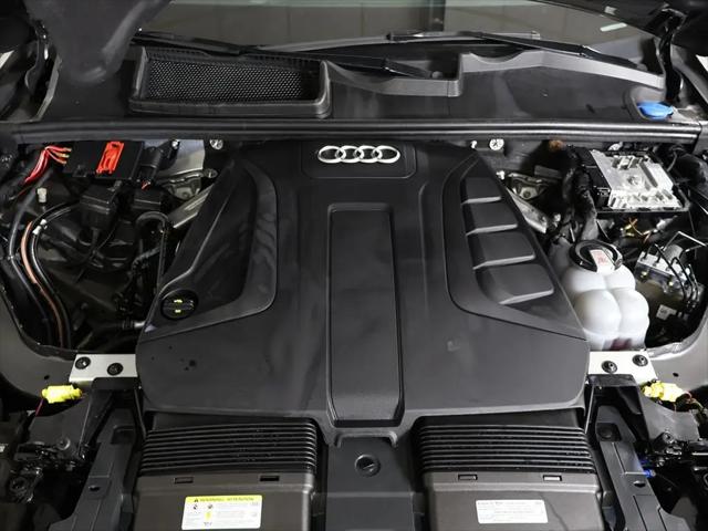 2022 Audi Q7 Premium Plus 45 TFSI quattro Tiptronic