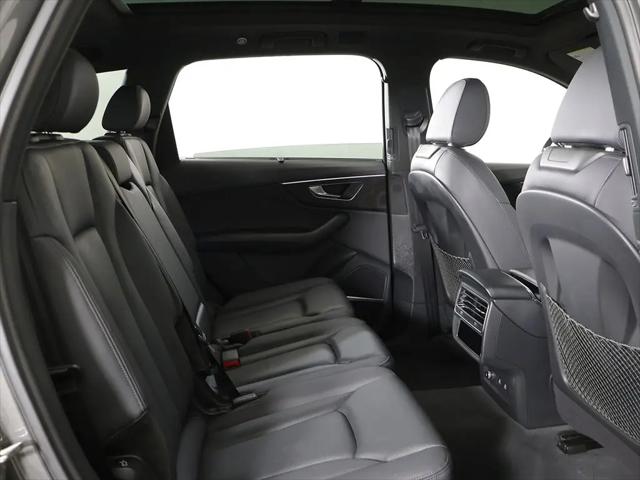 2022 Audi Q7 Premium Plus 45 TFSI quattro Tiptronic