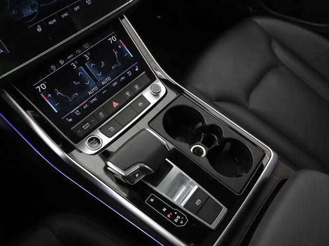 2022 Audi Q7 Premium Plus 45 TFSI quattro Tiptronic