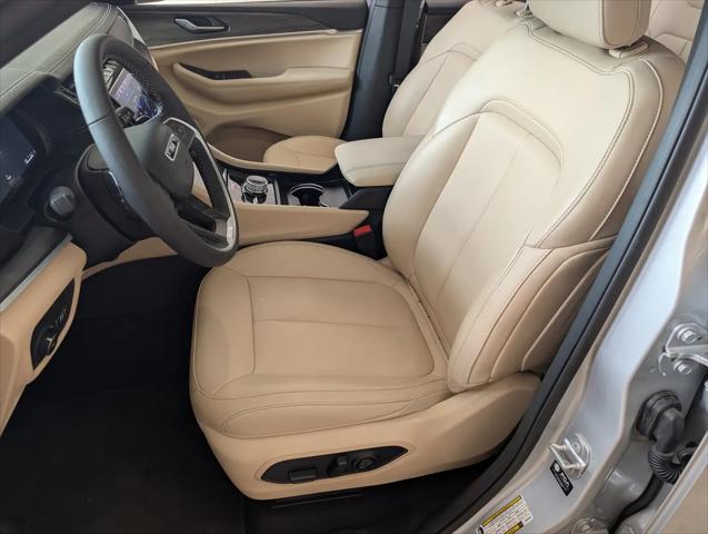 2025 Jeep Grand Cherokee L Limited 4x4