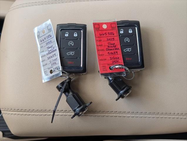 2025 Jeep Grand Cherokee L Limited 4x4